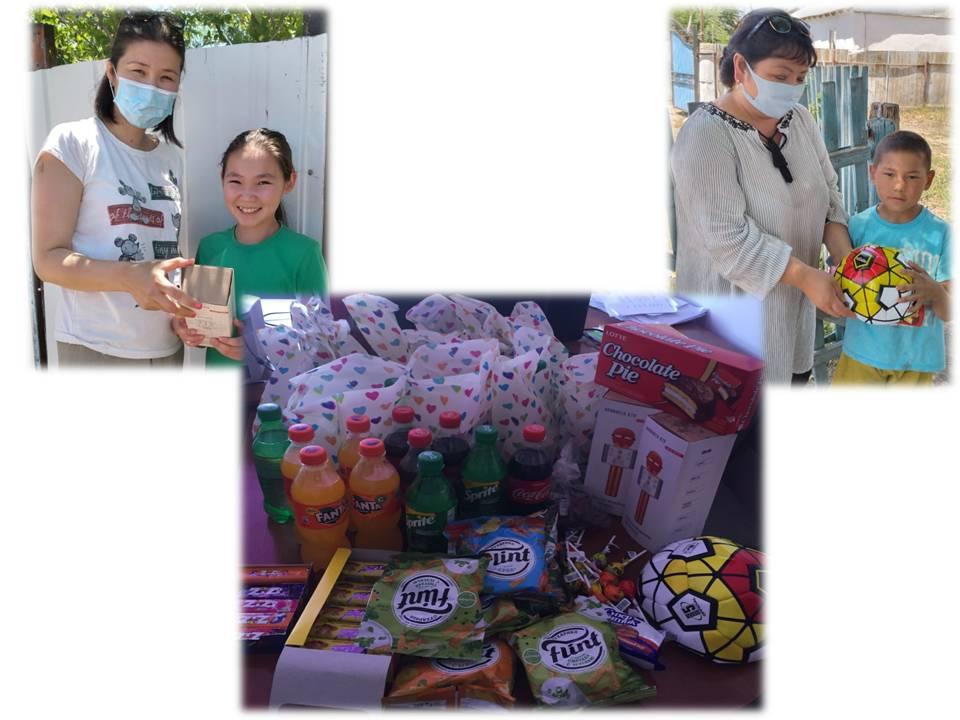 Еріктілер тобы оқушыларымызды мерекесімен құттықтап, сыйлықтарымен қуантып қайтты